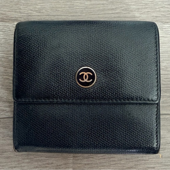 CHANEL COCO Button or COCO Mark Tri Fold Wallet - Picture 2 of 12